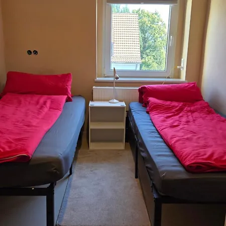 3raumwohnung Mit Balkon In Leipzig Nord Bmw, Amazon, Messe & Porsche Taucha